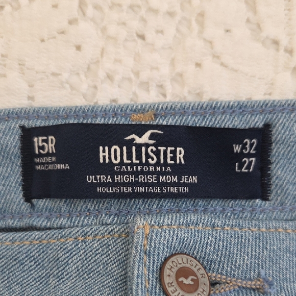 Hollister Women's Patchwork Blue Jeans Size 15 - Picture 6 of 6